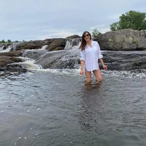 Meet your Posher, Caroline